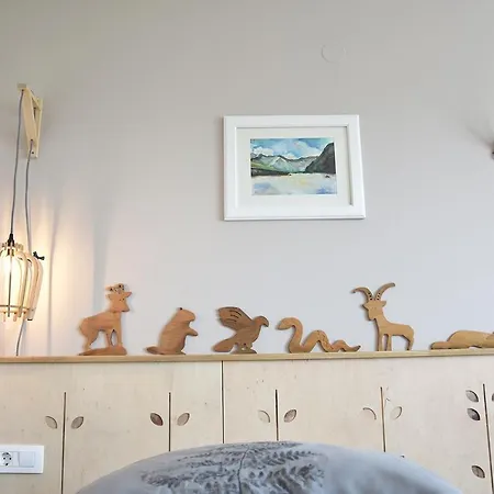 Lesnavesna Designer With A Garden Lejlighed