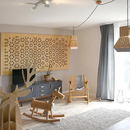 Lesnavesna Designer With A Garden Visoko (Sencur)