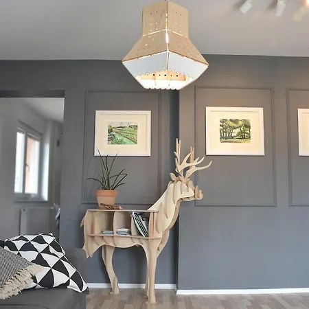 Lesnavesna Designer With A Garden דירה Visoko (Sencur)