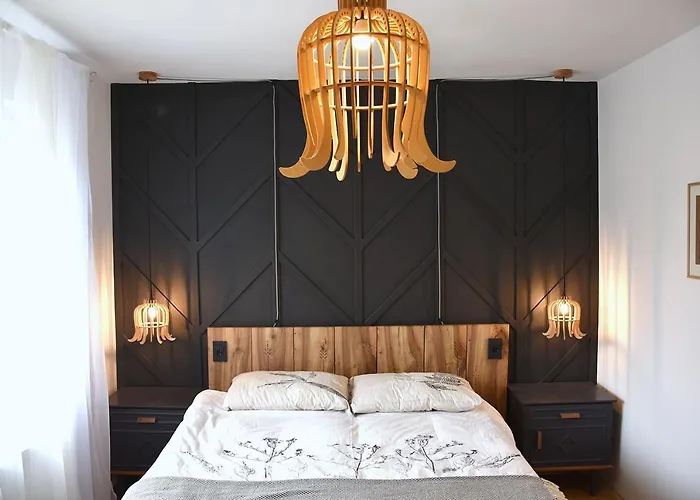 Lesnavesna Designer With A Garden *