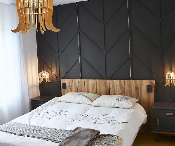 Appartamento Lesnavesna Designer With A Garden